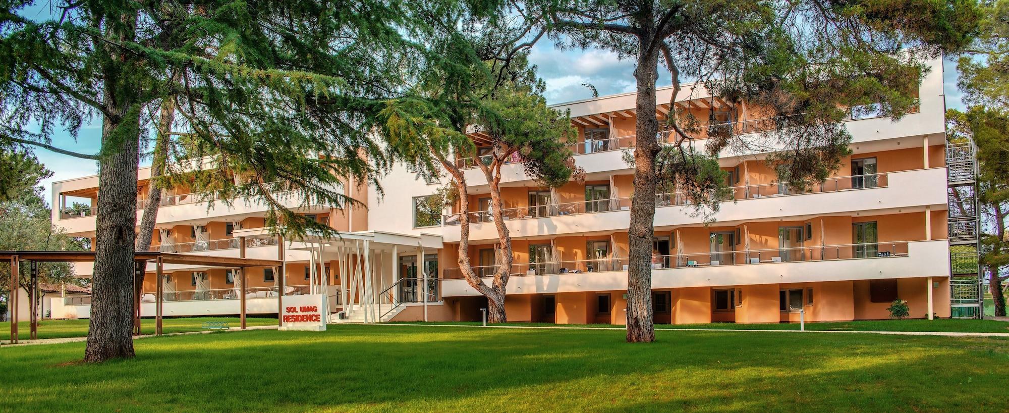 เรสซิเดนซ์ ซอล อูมัก ฟอร์ ปลาวา ลากูน Hotel อูมัค ภายนอก รูปภาพ