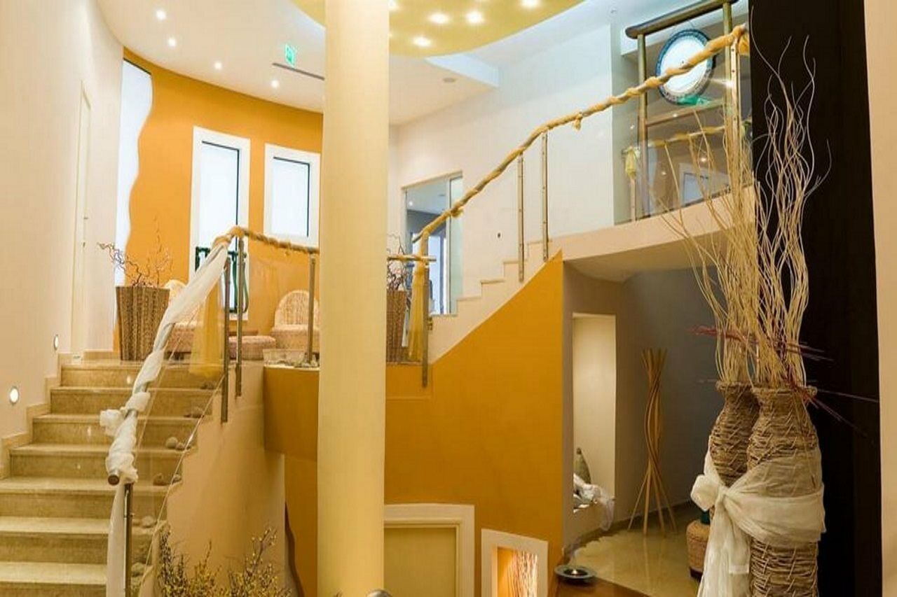 เรสซิเดนซ์ ซอล อูมัก ฟอร์ ปลาวา ลากูน Hotel อูมัค ภายนอก รูปภาพ